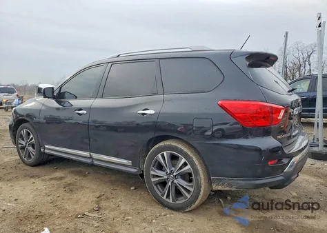 2017 Nissan Pathfinder Platinum из США, поврежденный, VIN 5N1DR2MM7HC696555